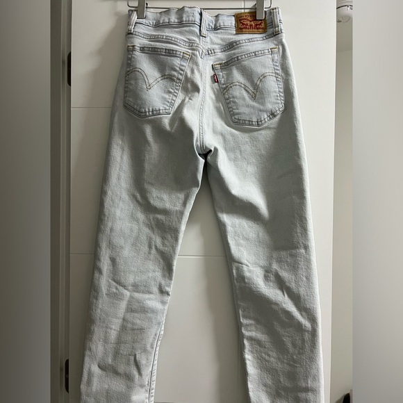 Levi’s Light wash Wedgie Jeans - Size 27, worn >10 times. - Picture 4 of 4
